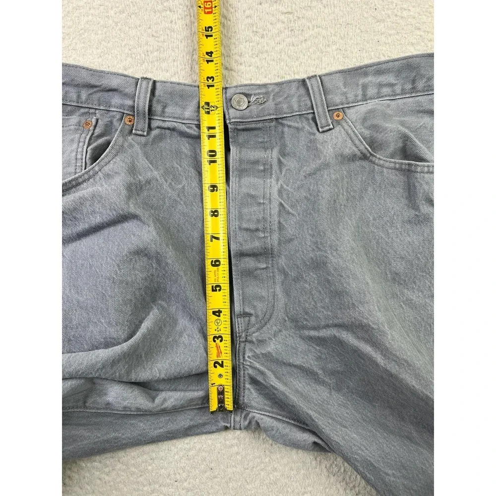 Levis‎ 501 Jeans Mens 40x32 (Fits 38x29) Gray Button Fly Denim Straight Leg